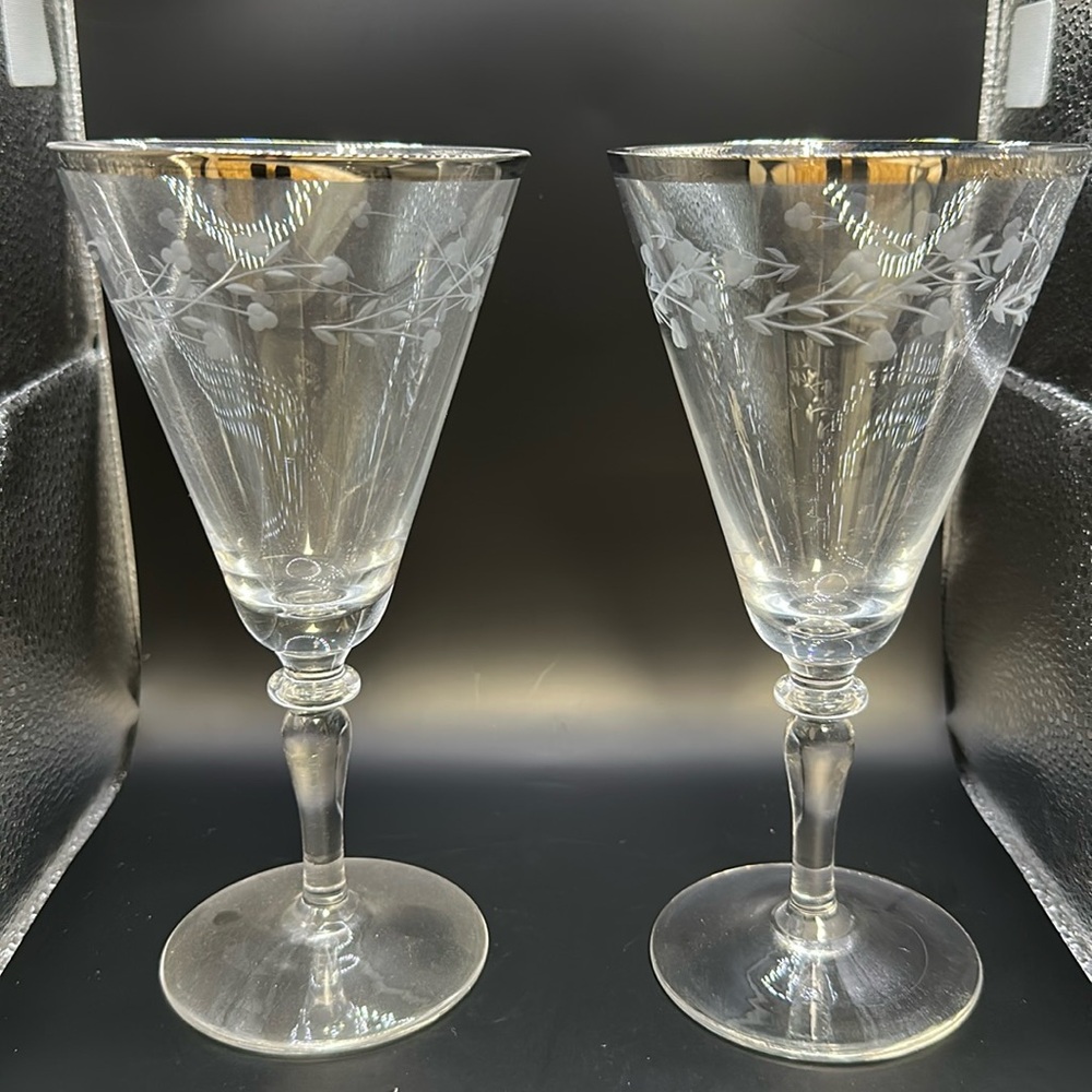 Gorgeous Vintage Glasses Etched Clear Crystal Stemware Trimmed in Platinum